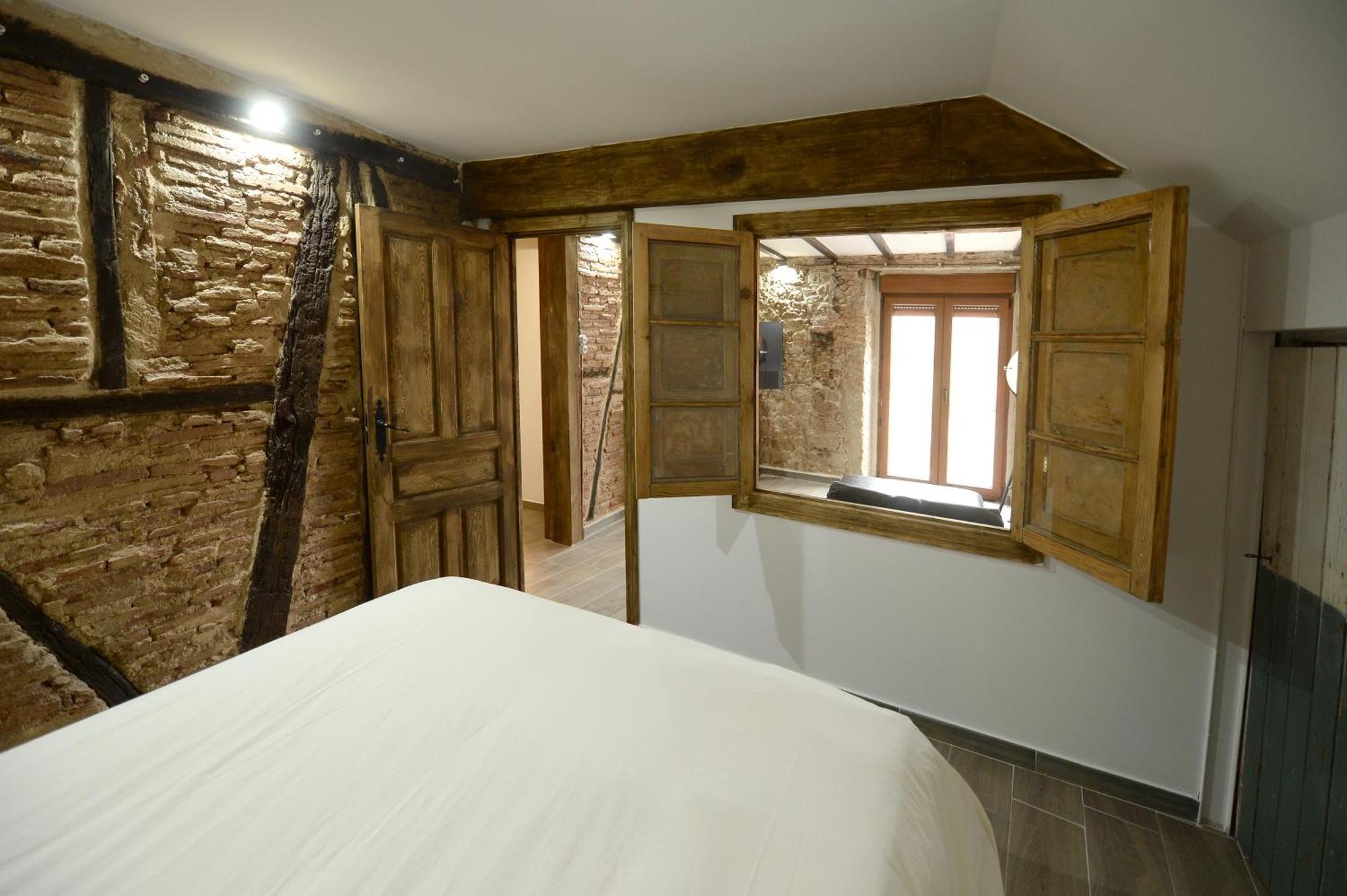 Apartment Alojeria *
